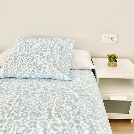 Apto Campus Milan * אוביידו